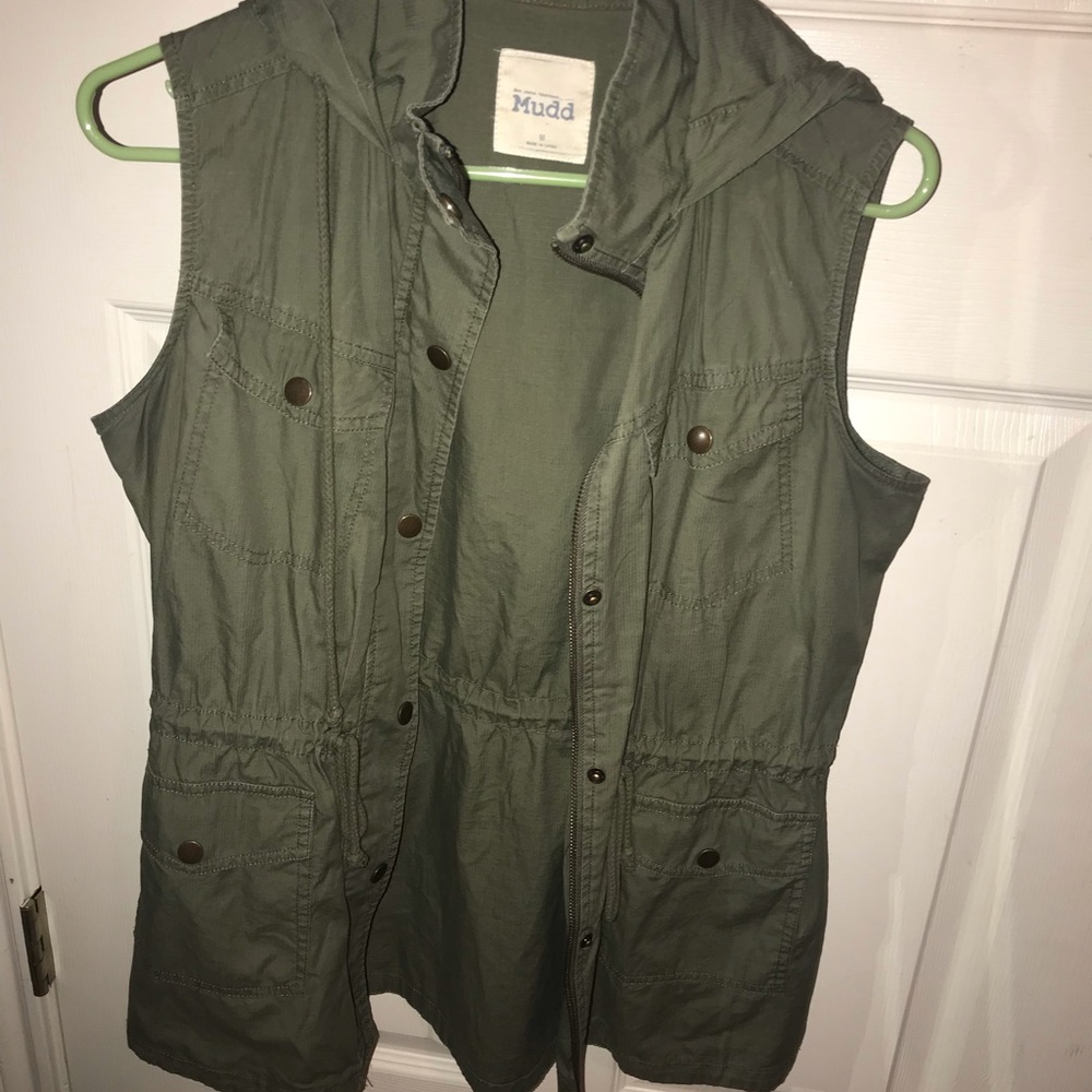 Medium olive green hooded Mudd utility jacket